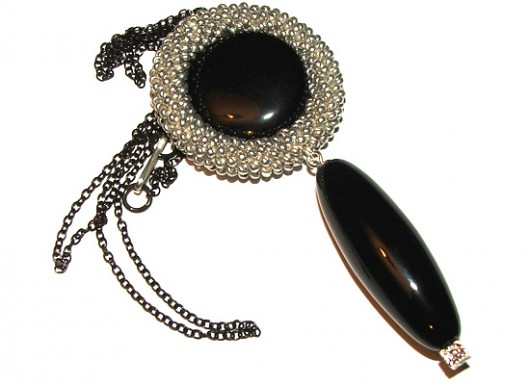 BLACK AND SILVER blancia