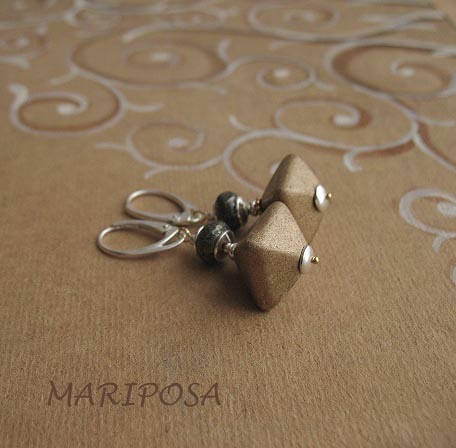 ceramica z pirytem mariposa