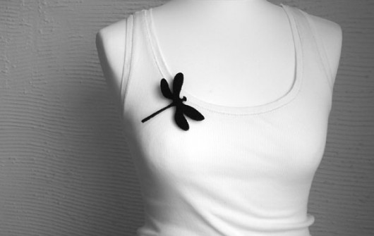 felt dragonfly... felt label