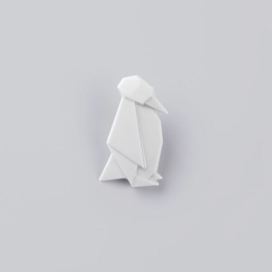 Broszka Porcelanowa Origami Pingwin Biała StehlikDesign