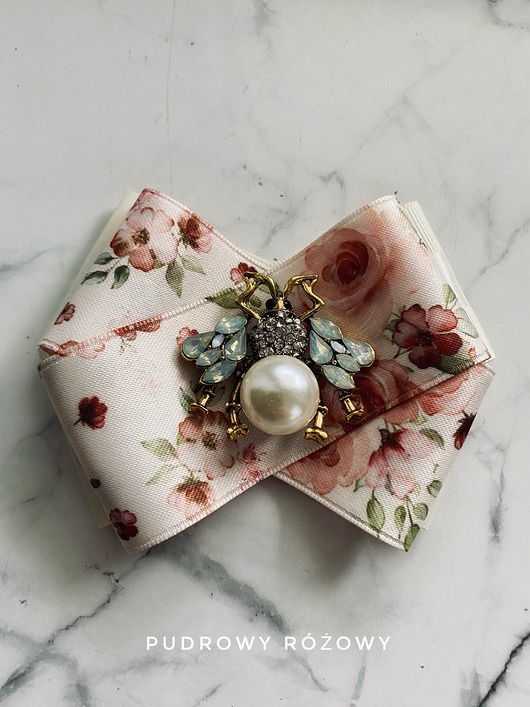 broszki Brosza z cudnym Owadem z perłą i kryształkami   New Jesień