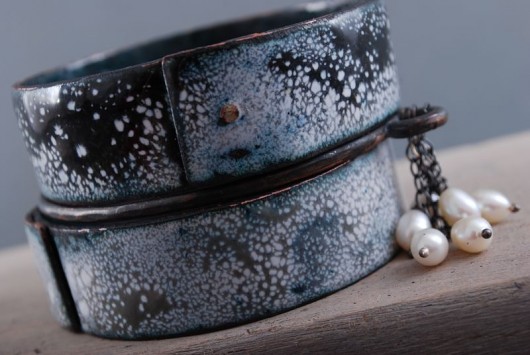 PEARLS  - emaliowane bransolety  Dorota Oyrzanowska