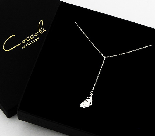 NASZYJNIK KRAWATKA Z PIÓRKIEM - SREBRO 925 Coccola JEWELLERY