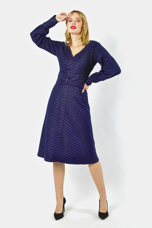 sukienki midi damskie Sukienka w stylu marynarskim z paskiem