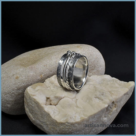 obrączki Pierścionek obrączka antystresowa ze srebra rozmiar 19