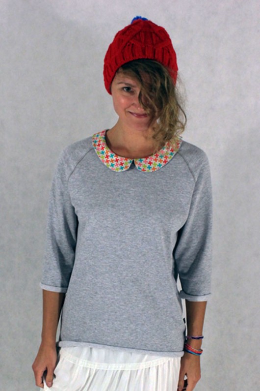 Colour CollaR Miss Button