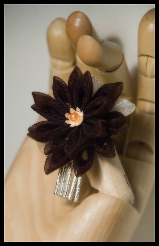 Kanzashi - Czekoladka HarukichiKanzashi