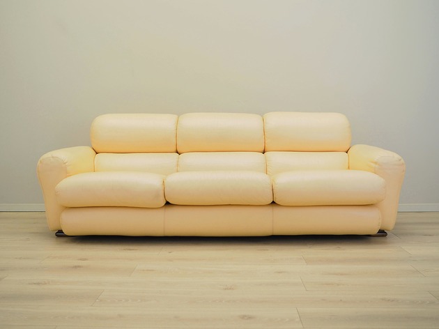 sofy i szezlongi Sofa skórzana, włoski design, lata 60, produkcja: Włochy