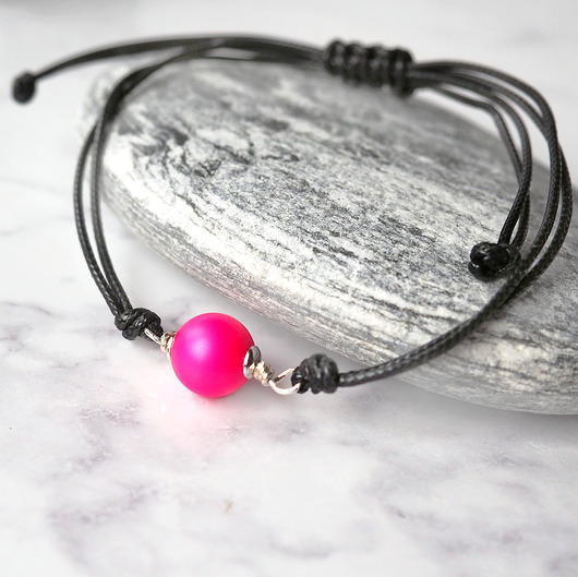 bransoletki na sznurku FLUO PINK NEON -BRANSOLETKA REGULOWANA Z PERŁĄ Swarovski