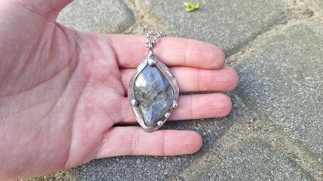 wisiory W ukryciu - wisiorek