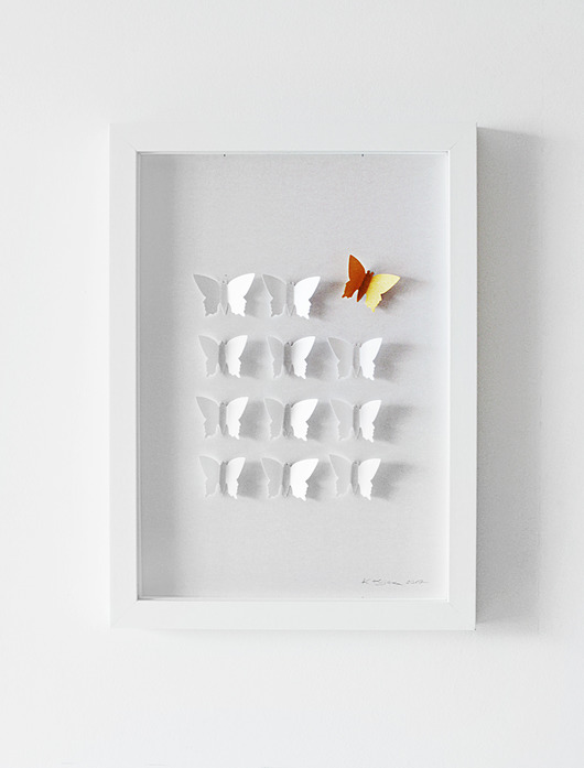 Motyle w oprawie 24x32cm Karolina Kijak