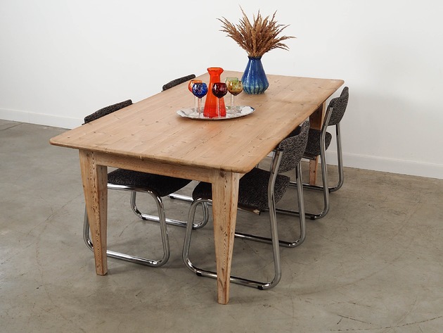 stoły Stół sosnowy, duński design, lata 90, produkcja: Dania