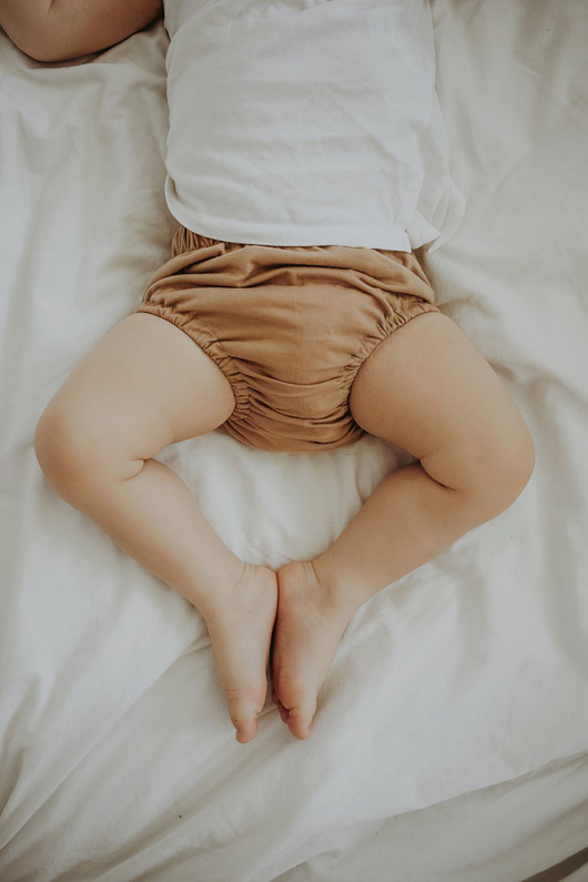 body i śpiochy niemowlęce Bloomersy Beżowe