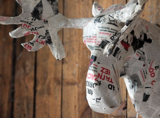 Łoś gazetowy PAPER SCULPTURE