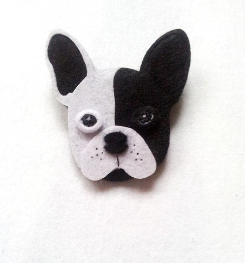 Buldog black&white Ja Cię Broszę