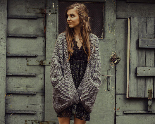 kardigany damskie Classic Cardigan 