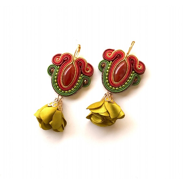 kolczyki soutache Sutaszowe kolczyki FORMENTOR z kwiatami