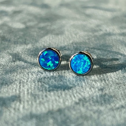 kolczyki srebrne Koła, kółka kolczyki z opalem rekonstruowanym srebro pr. 925 na prezent.