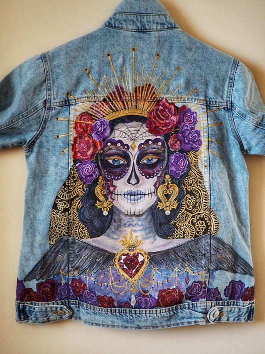 kurtki damskie Ręcznie malowana kurtka jeansowa CATRINA SANTA MUERTE