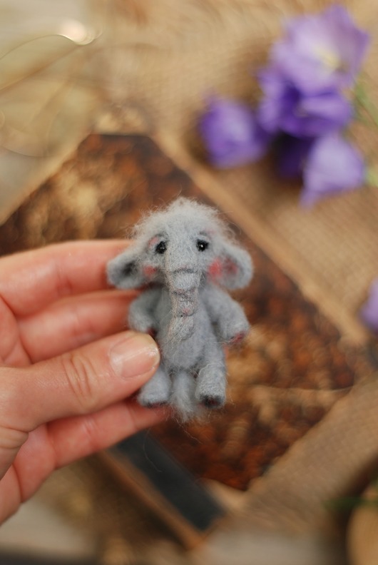 misie i maskotki Słoń Miniaturka- Niebieski