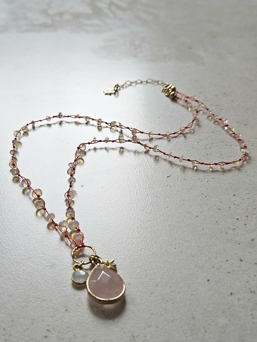 złote naszyjniki Naszyjnik N58  Opal etiopski, kamień księżycowy, Ag925