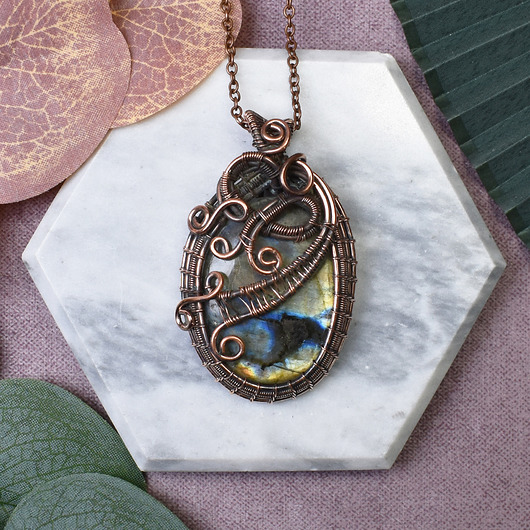 wisiory Miedziany wisiorek wire wrapping z labradorytem #458