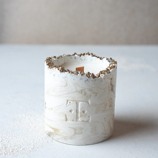 świeczniki i świece Mała świeca (150g) Gold Cinnamon Crystal