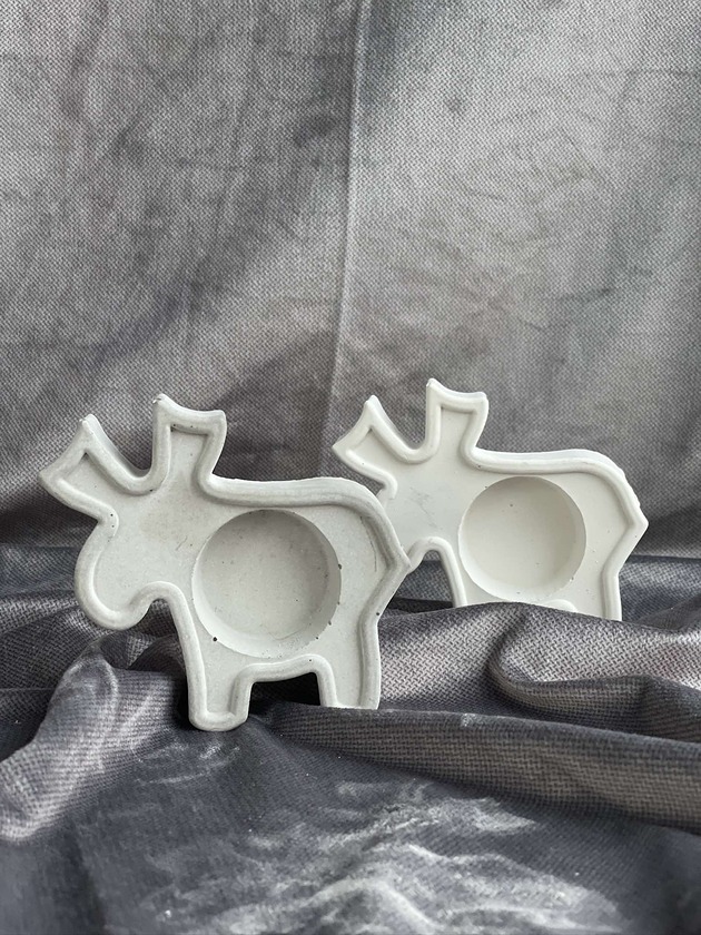 świeczniki i świece Świecznik z gipsu - łoś / renifer