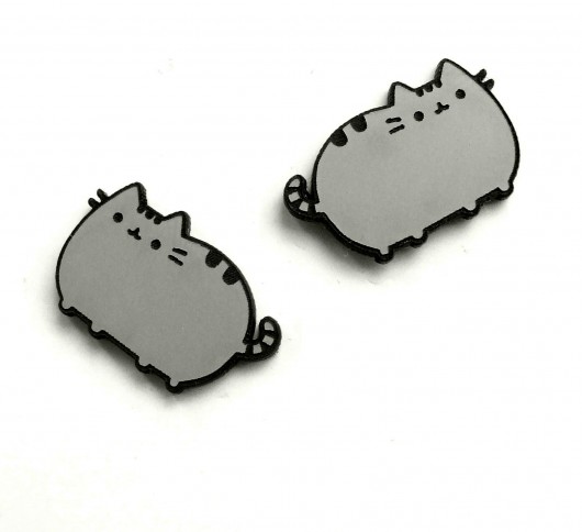 Kolczyki typu wkrętki pusheen cat Kraina czaru
