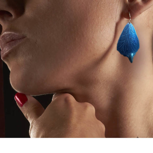 kolczyki - inne Liście z tytanu