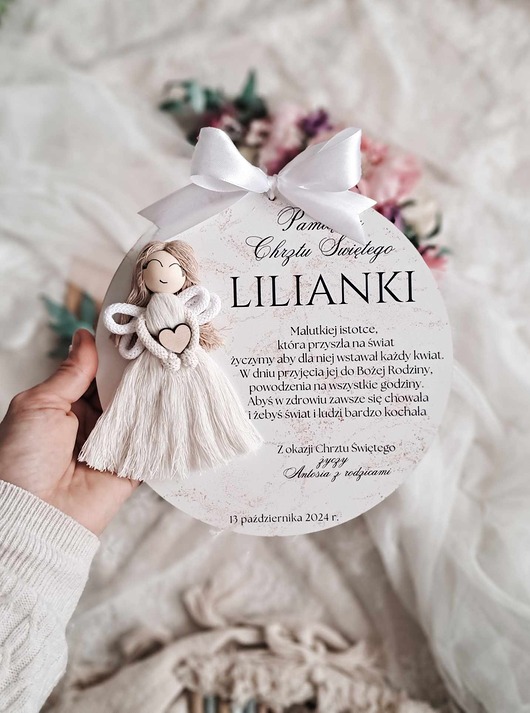 akcesoria na chrzest Aniołek z makramy kartka na chrzest Pamiątka chrztu świętego