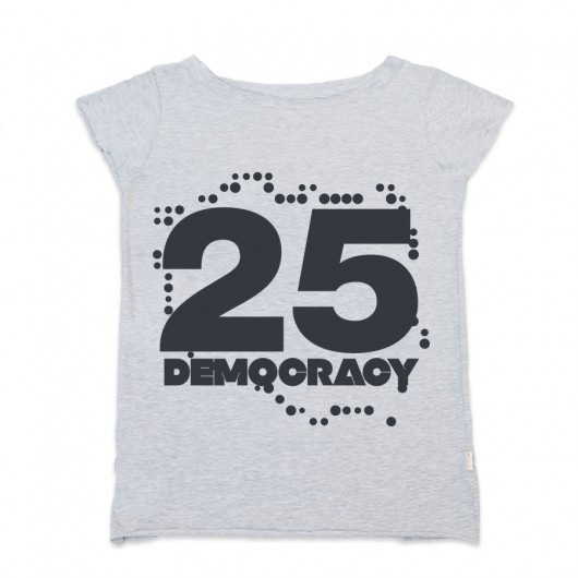 Democracy 25 Grey odCZAPY odCZAPY