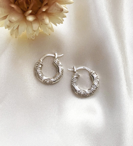 kolczyki srebrne Daisy- kolczyki srebrne oponki