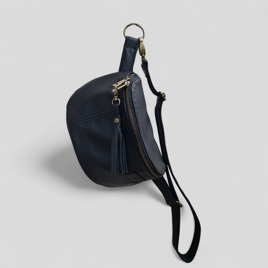 saszetka nerka Duża nerka skórzana damska, czarna  U'POLKA, skóra naturalna