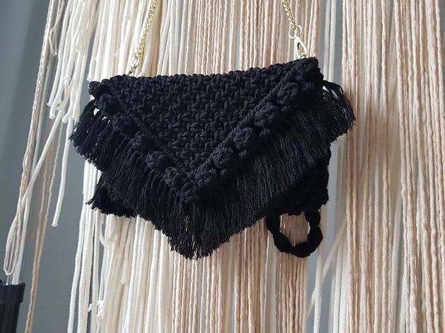 Kopertówka PomPom Czarna Be_Macrame