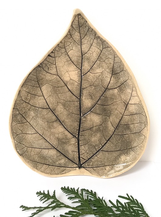 patery i talerze Dekoracyjny talerz liść