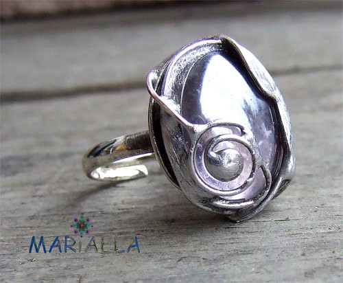 LAWENDA NA OSTRO MARIAELA