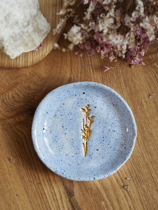 pojemniki na biżuterię Spodek na biżuterię lub palo santo