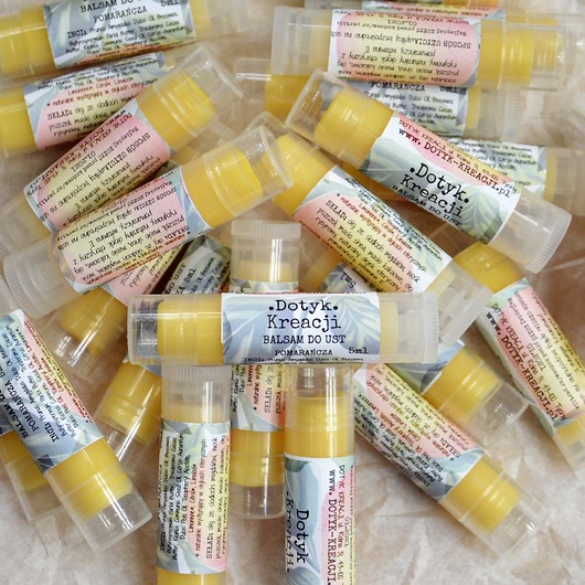 produkty do makijażu Balsam do ust  POMARAŃCZA