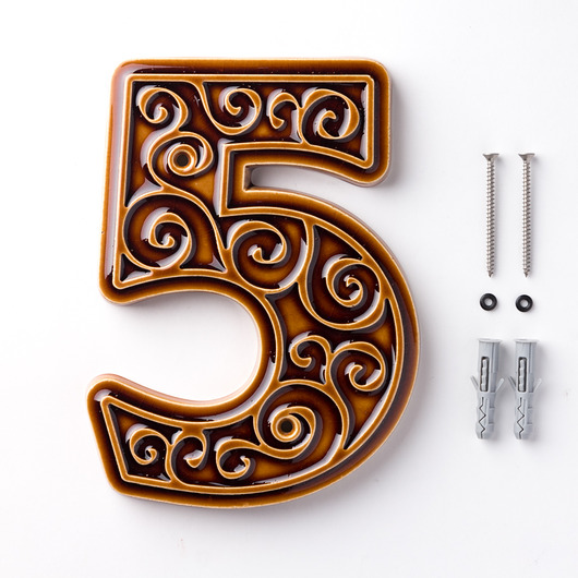 napisy dekoracyjne i tabliczki Numer domu, cyfra 5 miodowo-brązowa, do przykręcenia