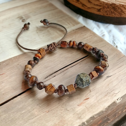 bransoletki z kamieni naturalnych Amulet - ZIEMIA- vol.III : turkus afrykański, jaspis, bronzyt, tygrysie oko