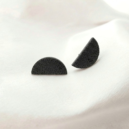 kolczyki z masy plastycznej Kolczyki Raw Elegance 20 mm