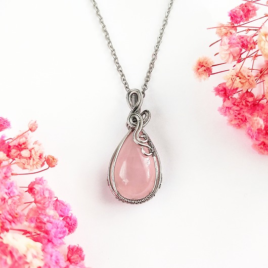wisiory Naszyjnik Kwarc Różowy stal chirurgiczna wisiorek handmade wirewrapping