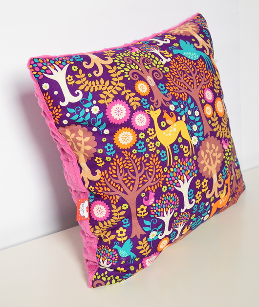poduszka LAS raspberry ciemny róż small pillow Bejsmis