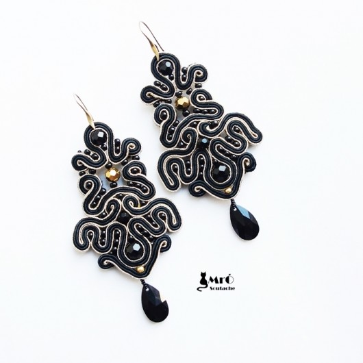 Czerń i złoto- karnawałowe kolczyki soutache Mró Soutache