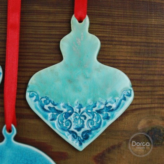 Świąteczny ornament, ceramiczna zawieszka  Dorca