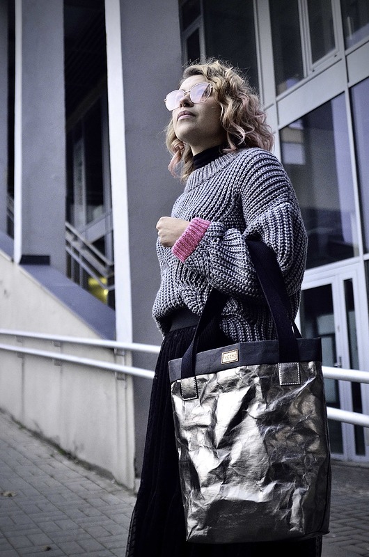 Metaliczna duża torba z papieru[szary połysk] RYCZKA studio kreatywne