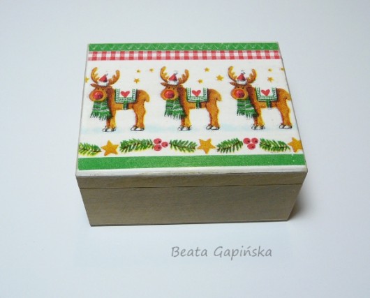 Kasetka, pudełko - Reniferki Beata Gapińska
