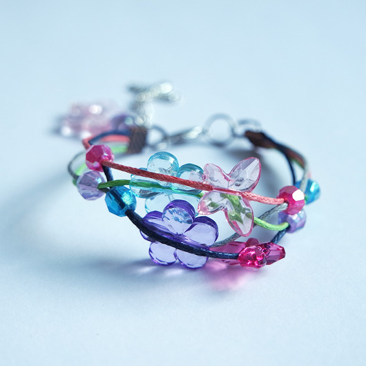 bransoletki na sznurku Bransoletka - Motylki, kwiaty 2 - sznureczki - dla dzieci