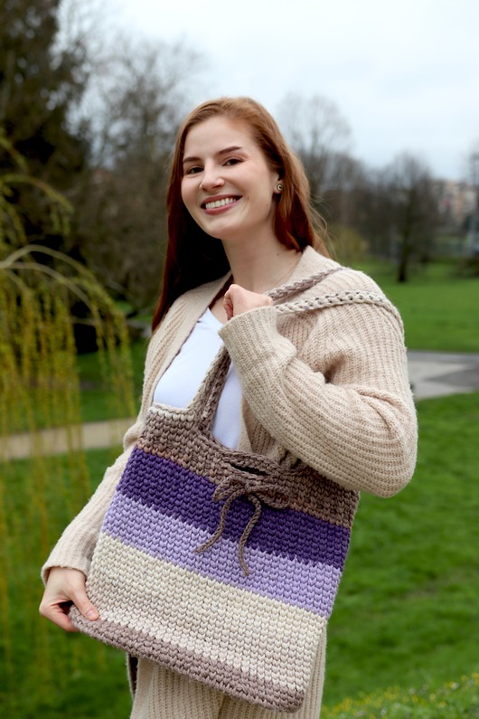 torby na ramię Elegancka szydełkowa torebka z włóczki z dnem ze sklejki 3 kolorowa mocna